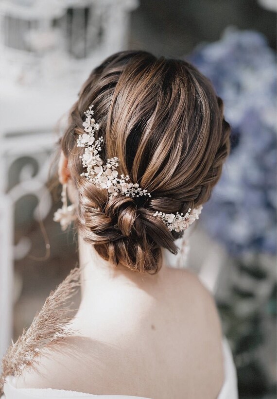 Bridal Flower Hair Pin Set Made of Swarovski Crystals  display picture 1