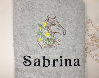 Serviette de toilette / serviette de douche / serviette de bain 470/500 g/mètre broderie poney chevaux 22 avec nom broderie broderie cheval cheval serviette cheval