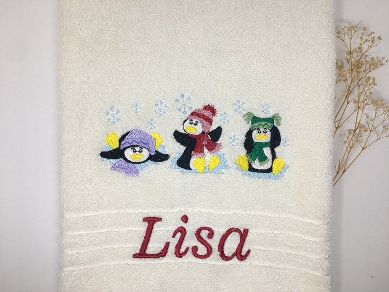 Hand Towel / Shower Towel / Bath Towel 470/500 g/meter Winter Penguins Penguin 02 Name Embroidery Embroidered Embroidery image 5