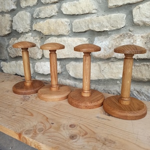 Wooden Oak helmet Stands - Wooden helmet holders - Pickelhaube Stands - Wooden Stands for helmets (german etc.) - High Quality Hat Stands