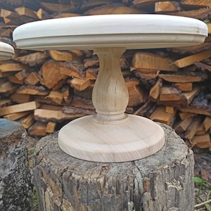 Small 25 cm Linden Cake Stand - Wooden cake stand, Wedding Cake Stand, Rustic Cake Stand, Wood Cake Stand