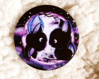 Fledermaus Gothic Button | Samtig weich | 37 mm Pin mit Nadel - Fledermäuse, Mondschein