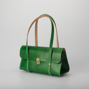 Dreieckstasche-Damen Rindsleder Handtasche Handarbeit Schultertasche Italienische Ledertaschen Top HenkelTasche-Große Größe