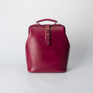 Hand Stitched Leather Doctor Bag Backpack: Red Wine Rucksack