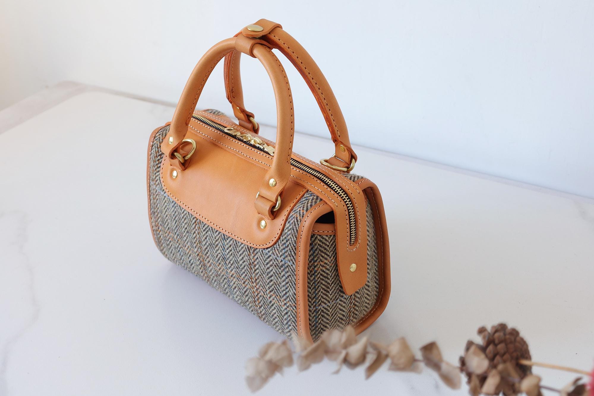 14 HIGH-END MINI BOSTON BAG by Annonay / LIMON