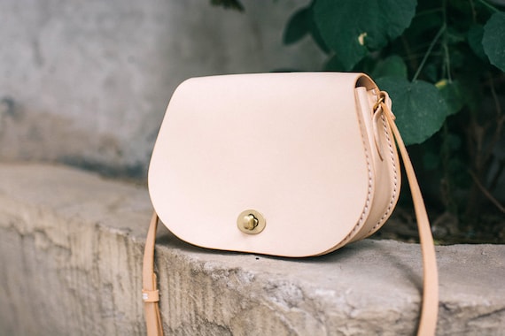 MANSUR GAVRIEL CAMELLA ROSA TAN LEATHER FLAP TOP DRAWSTRING BACKPACK SMALL Mansur gavriel womens drawstring - Gem main image 4