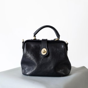 Soft Leather Doctors Bag- Doctor Style Bag, Leather Purse, Off Shoulder Bag, Monogram Leather Bag, Every Day Carry