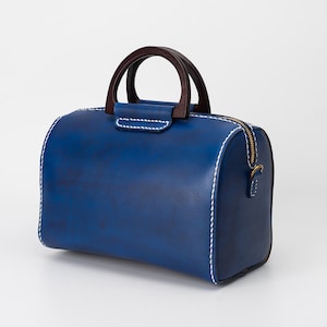 Mini sac Boston - Sac baril en cuir de vachette pour femme Sac à bandoulière fait main Sac avec poignée en bois