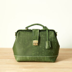 Handmade Green Leather Doctor Bag: DSLR Camera Shoulder Bag