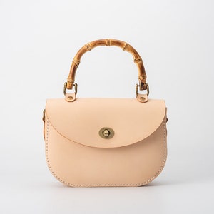 Leather Bamboo Handle Bag Mushroom Women&#39;s Cowhide Leather Saddle Handbag Handmade Shoulder Bag-Round Shape