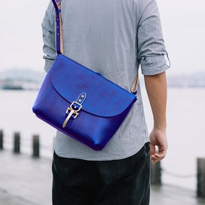 Men&#39;s Cowhide Leather Large Messenger Handbag Handmade Shoulder Bag
