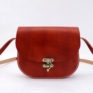Mushroom Women&#39;s Cowhide Leather Saddle Handbag Handmade Shoulder Bag-Round Shape