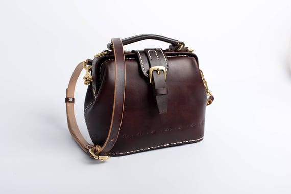 Women's Small Leather Doctor Bag