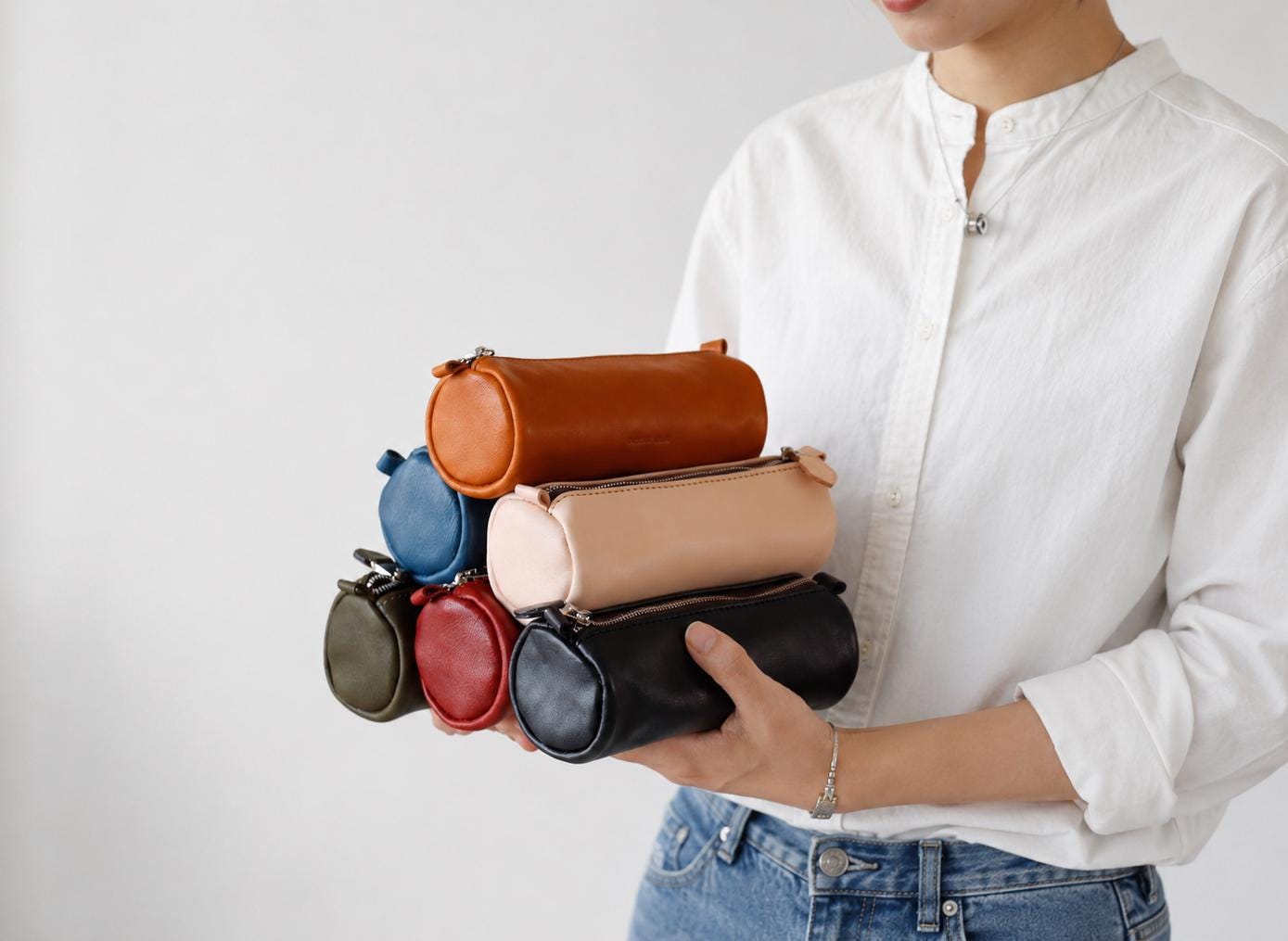 Soft Cowhide Leather Pencil Pouch, Cylindrical Zipper Case, Minimalist Pen Holder