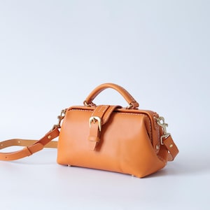 Bolso de médico de cuero con cierre magnético, bolso de médico, bolso de hombro, bolso de cuero con monograma, bolso de uso diario