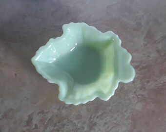 Vintage Jadeite Wall Mount Soap Holder Vintage FixtureSalvage Bathroom Kitchen Soap Dish