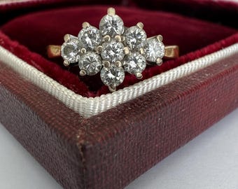 Vintage 18Ct Gold Diamond Cluster Ring. Hallmarked. 1993. Sizes Q 1/2 - 8 1/2 - 58
