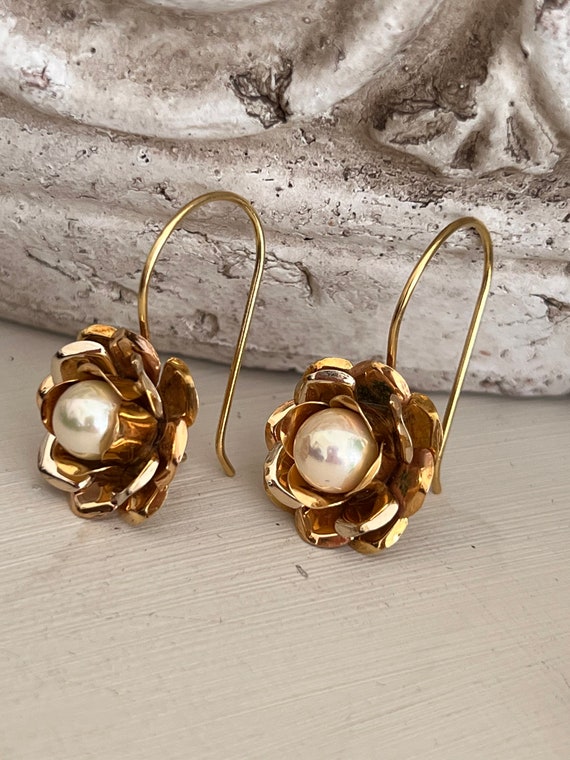 18ct Gold Daisy Earrings, Handmade Gold Daisy Studs, Gold Daisy Stud  Earrings For Women, Handmade Earrings Solid 18K Gold, Flower Earrings