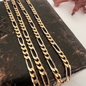 Vintage 14Ct Two-Tone Solid Gold Figaro Chain. 20 Inches.