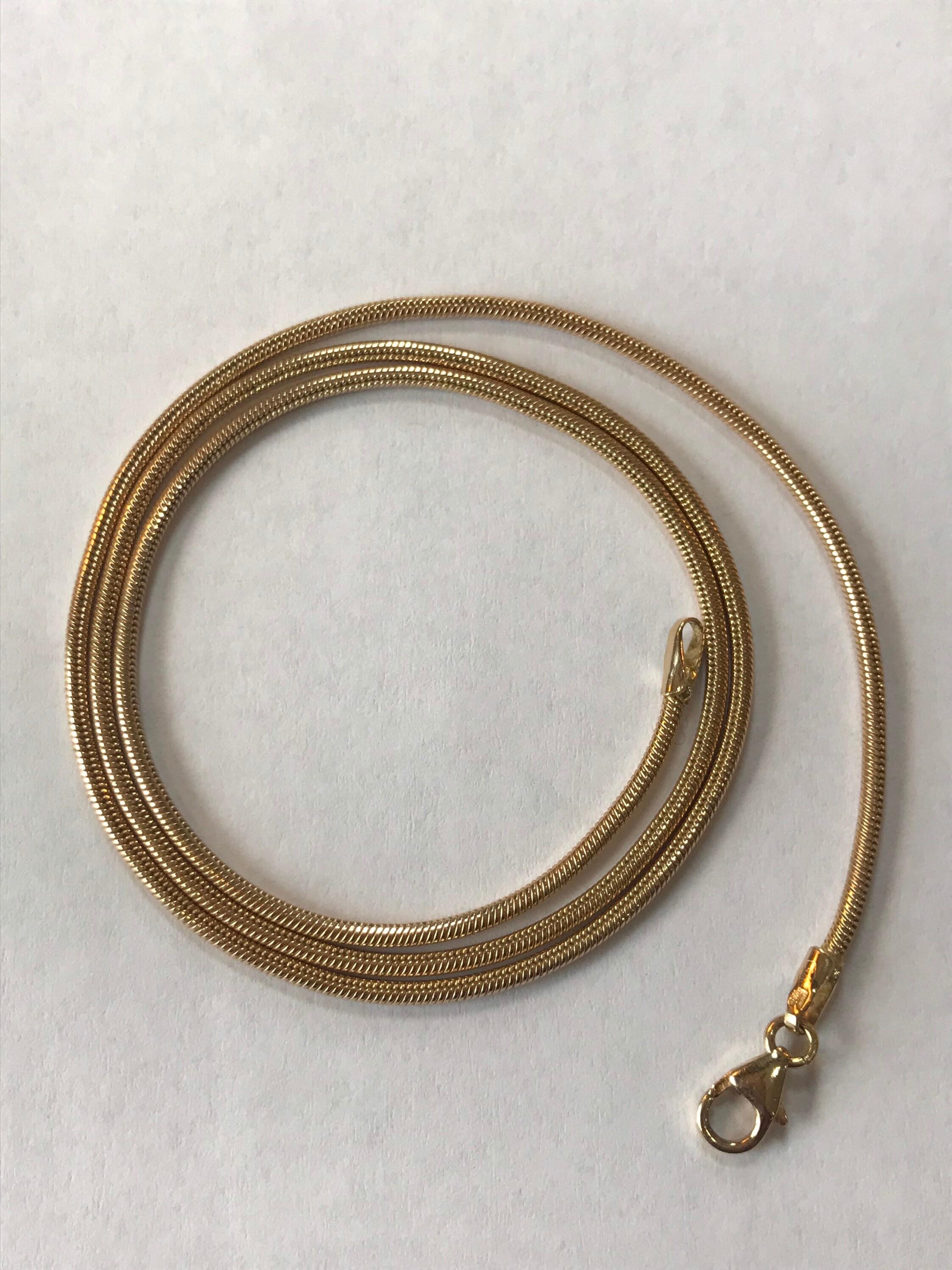 Cadena de serpiente delgada de oro de 9ct. 18 pulgadas. Etsy