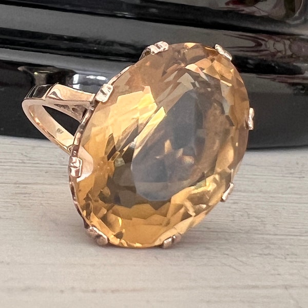 Vintage 9Ct Gold Oval Cut Large Golden Quartz Cocktail Statement Ring. Size N1/2 - 7.