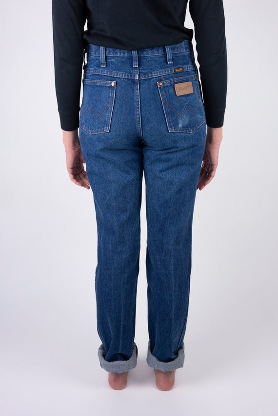 Vintage WRANGLER Cowboy Cut Straight Leg Medium Wash Heavyweight
