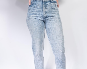 80s PLAYERS Acid Wash Denim Super High Waist Tapered Leg Ankle Jeans