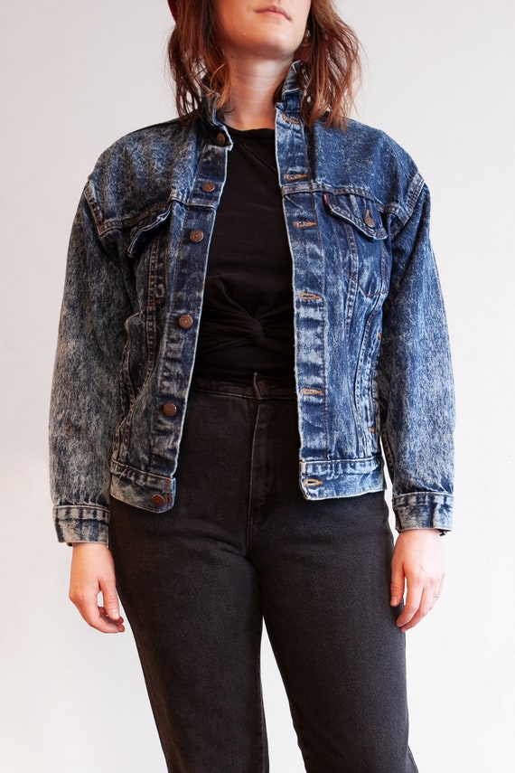 levi's dark wash denim jacket