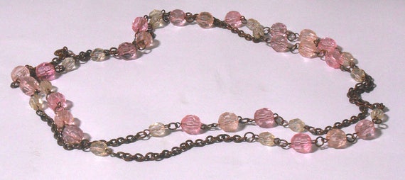 Vintage Pink Faceted Glass Necklace 1930s/40s - image 1