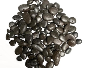 1 kg de pequeñas piedras decorativas negras, guijarros, decoración de mesa, artesanías, rocas de jardín, pulidas y lisas, rellenos para jarrones