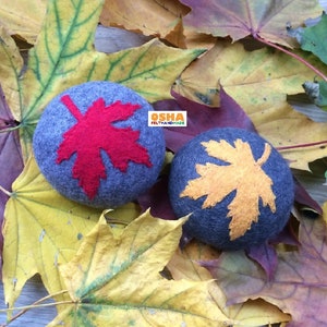 Rood en geel esdoornblad vilt speldenkussen halve bol herfstbladeren herfst speldenkussen bal herfststemming cadeau 2 crafter moeder oma herfstherinnering