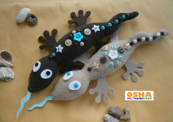 stuffed gecko