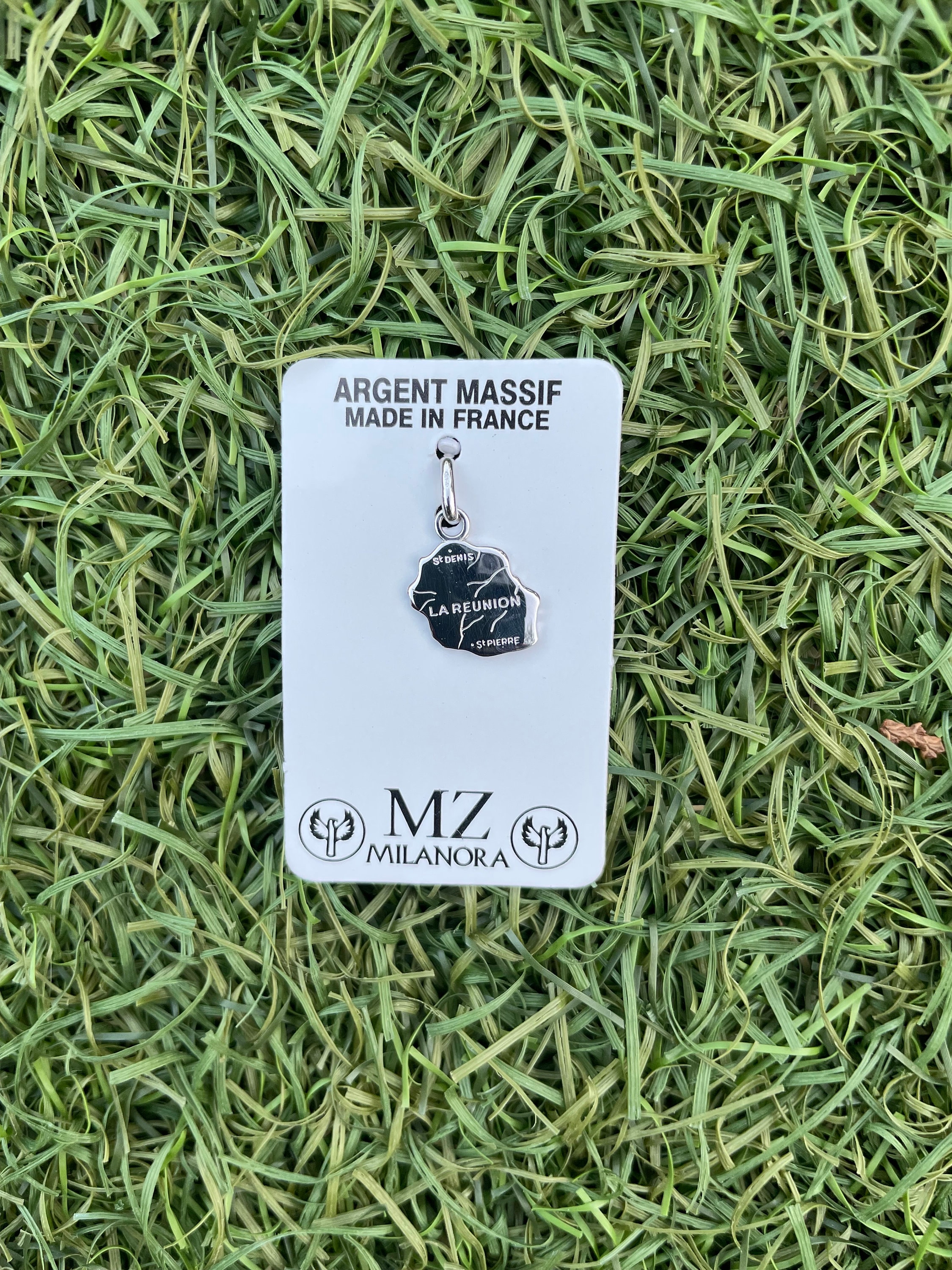 Mini 925 silver Reunion map pendant