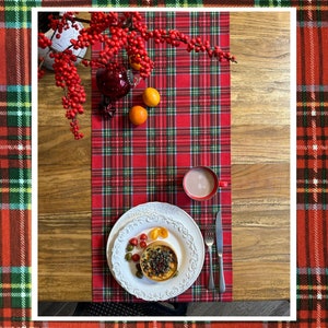 Christmas Table Runner | Christmas home decor | Checkered table cover | Winter decor | Christmas dinner | Christmas vibe | Somero