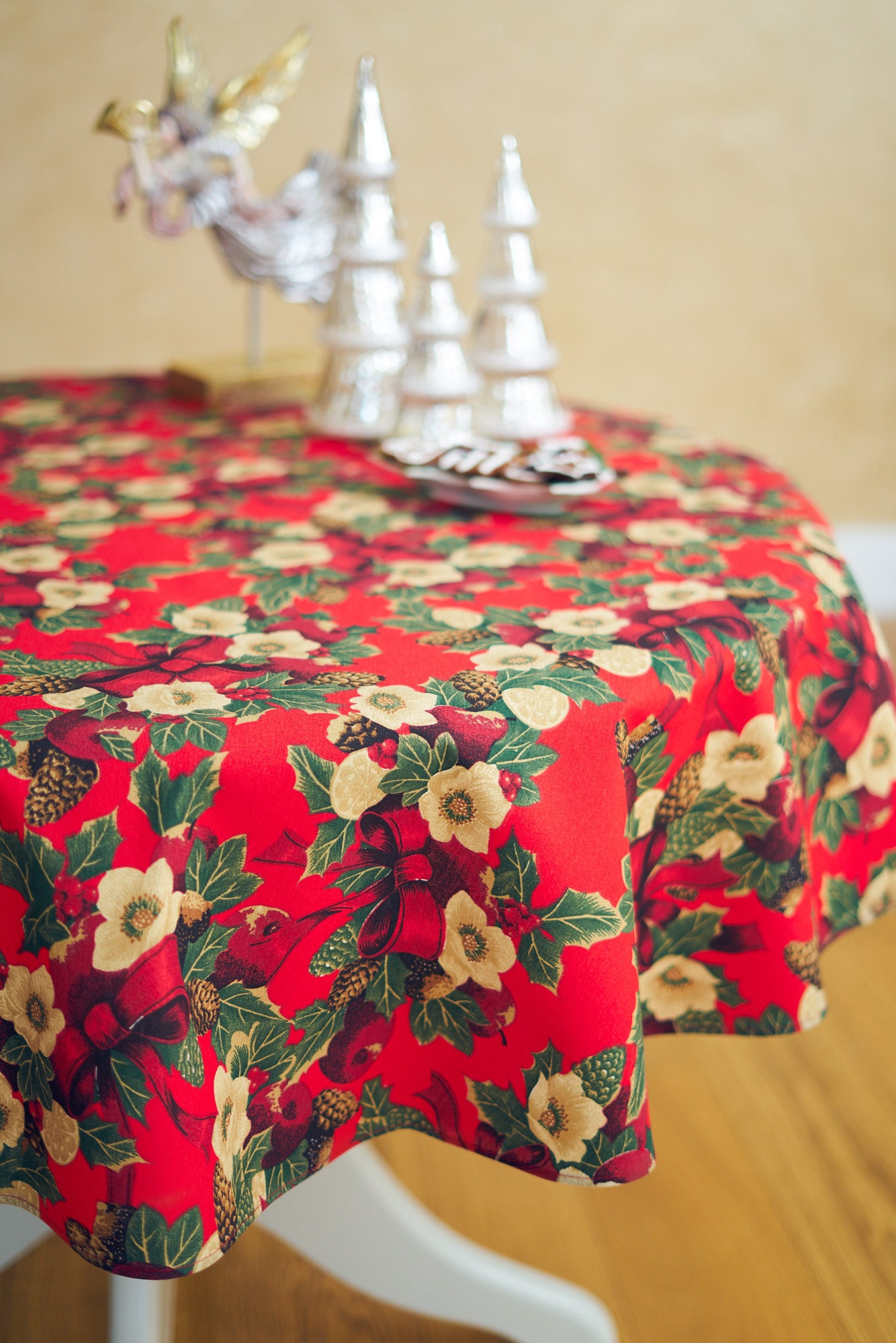 Round Circle Red Christmas Tablecloth Printed Green & Beige Etsy