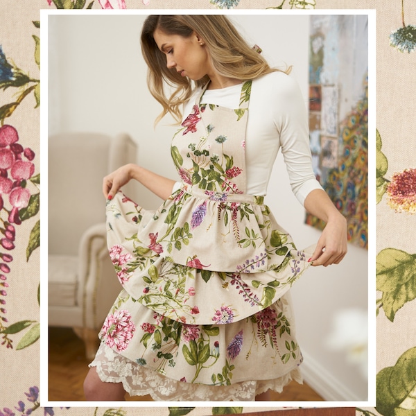 Tablier pour femme à volants, imprimé floral, tablier romantique, cadeau pour femme, style romantique, robe de cuisine, créé par la designer