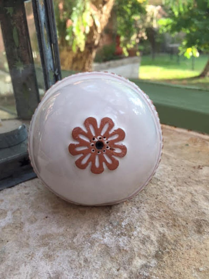 White flowers and perlee decorative ball