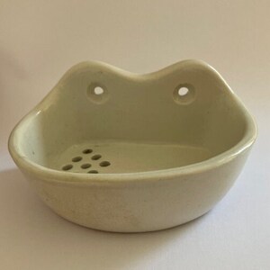 Vintage english ceramic soap dish