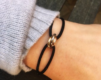 Bracelet with 3 connected rings