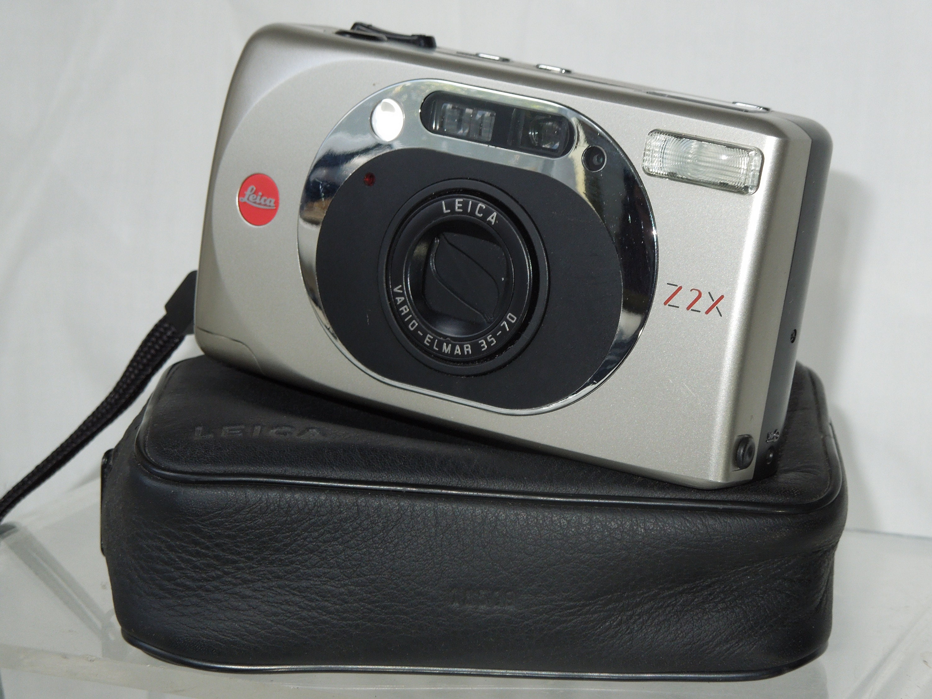 Leica Z2X Point and Shoot Camera VarioElmar 3570 Lens Etsy