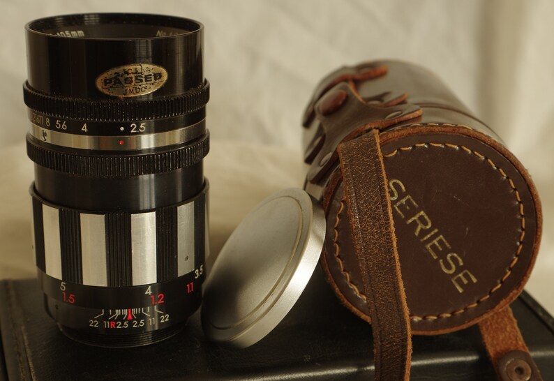 Sankor Seriese 105mm F2.5 Fast Portrait Bokeh Lens Excellent 15 Blade Aperture