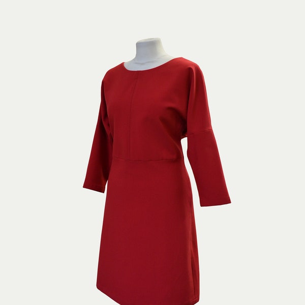 Rotes Kleid mit Kimonoärmel Sissi