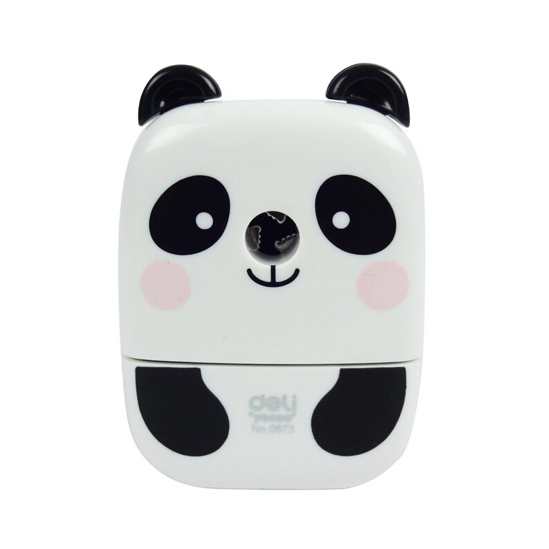 Pode incluir: Um apontador de l&aacute;pis em forma de panda branco com orelhas, olhos e nariz pretos. O apontador tem um blush rosa nas bochechas e uma boca preta. A parte inferior do apontador &eacute; preta com um c&iacute;rculo branco no centro. O texto "dely" e "No. 0873" est&aacute; impresso na parte inferior do apontador.