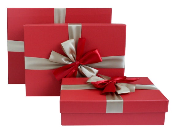 Set di 3 scatole regalo rigide, scatola rossa con coperchio, nastro  decorativo in raso rosso oro e carta triturata da 200 g -  Italia