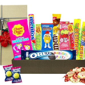 Chocolate Candy Hamper Gift Selection Gift Box Present for All Occasions Birthdays, Party Favours, Christmas Xmas - Children&#39;s Favourite