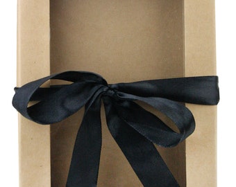 Pack of 12 Rectangle Shaped Presentation Gift Box, 21 cm x 12.5 cm x 2.5 cm, Brown Kraft Box with Clear Lid and Satin Ribbon