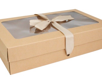 Set van 12 rechthoekige presentatiegeschenkdozen, 35 cm x 25 cm x 6 cm, witte kraftdoos met doorzichtig deksel en satijnen lint