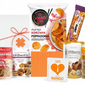 Sharing Savoury Snacks Crisps Nuts Gift Hamper for Christmas Holidays, Birthdays, Party Favour & All Special Occasions - Movie Night Snacks Everyday Snacking