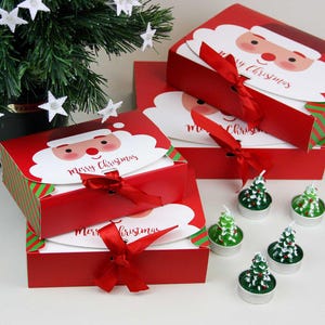 Paquete de 12/36/96 cajas de regalo de Papá Noel rojas y verdes con cinta para Navidad