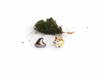 Ceramic stud earrings "Silver heart and semi golden apple"